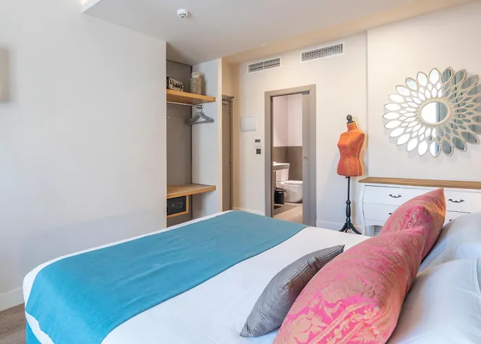 Palacete De Alamos 4*