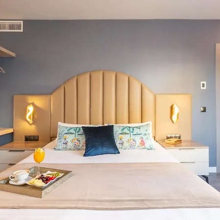 Hotel Palacete De Alamos 4*